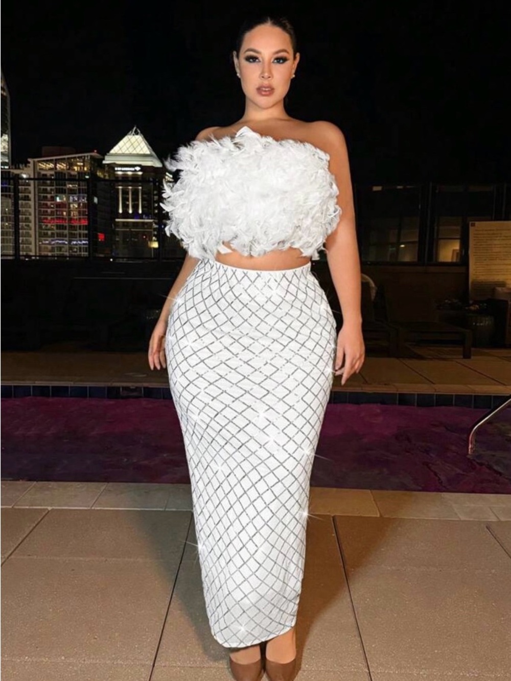 White Feather Detail Midi Skirt Set - Elegant Evening Wear